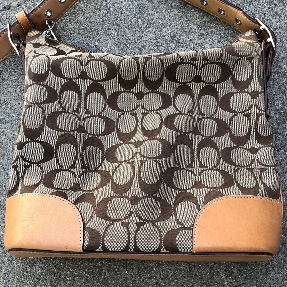 Coach Purse - Picture 2 of 7